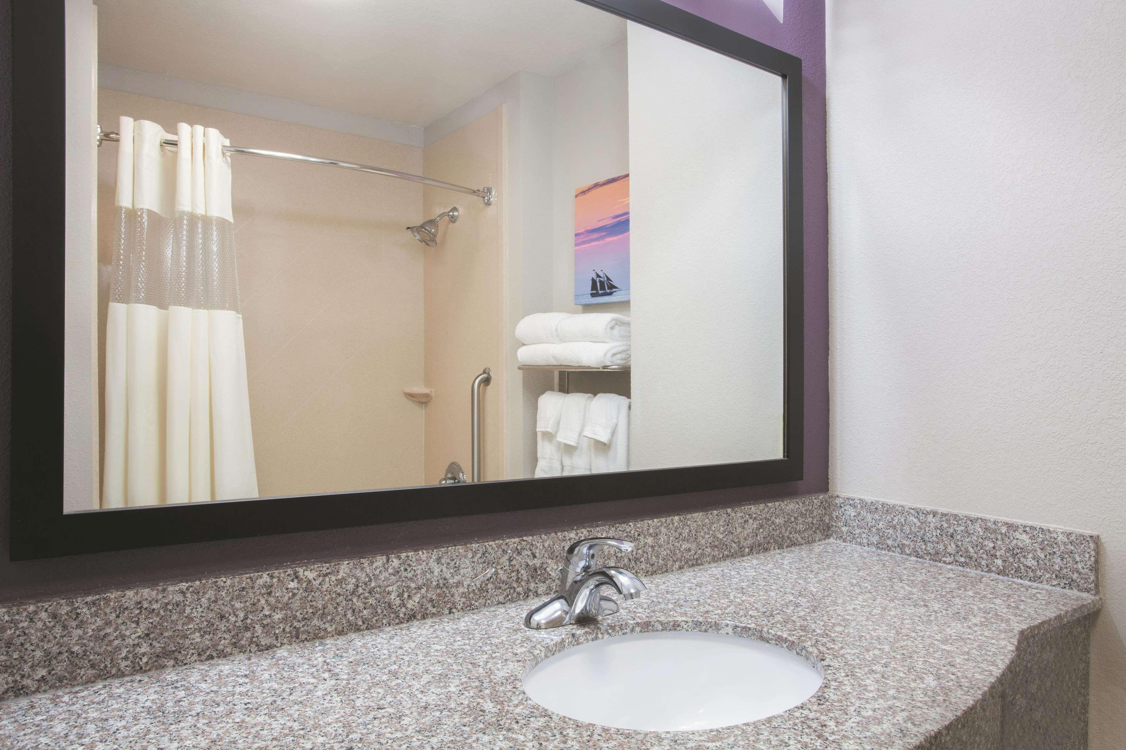 La Quinta By Wyndham Fort Walton Beach Extérieur photo