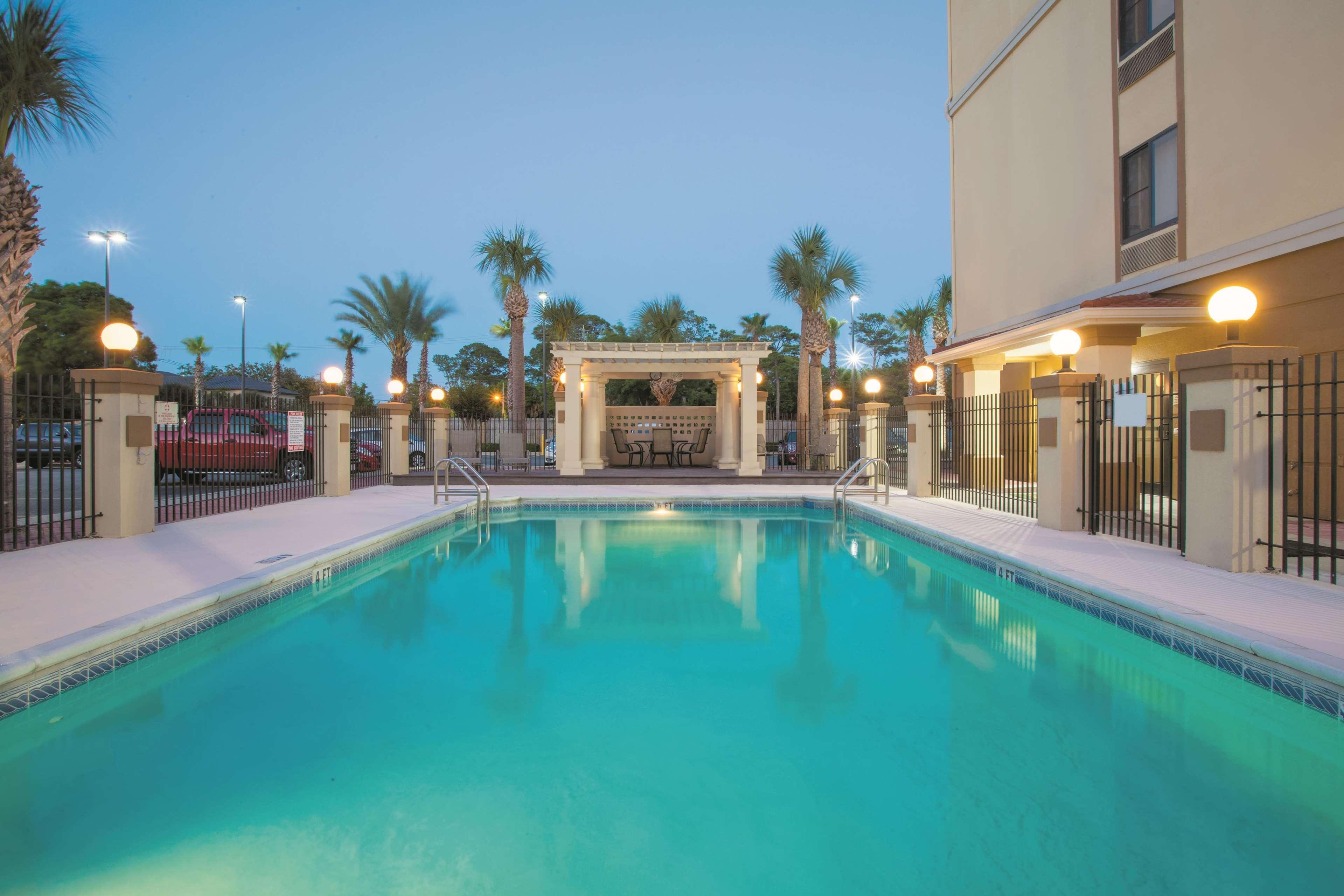 La Quinta By Wyndham Fort Walton Beach Extérieur photo